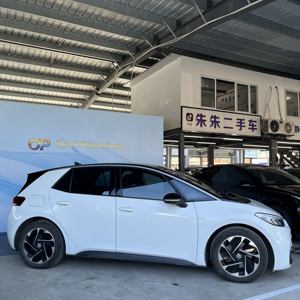 <span class=keywords><strong>Volkswagen</strong></span> ID.3 2024 Extérieur Blanc Intérieur Noir |   450 km d'autonomie EV 125 kW RWD + Toit ouvrant panoramique + Recharge sans fil gauche - Product Image 3
