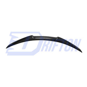 Pour Infiniti Q60 2016-2022 Aileron arrière de coffre en Fiber de carbone de style M4 - Product Image 1