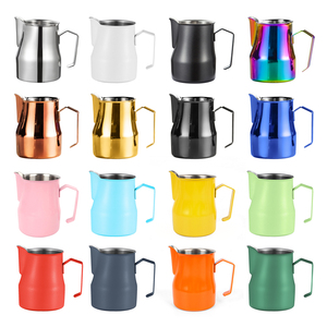 Jarra de Leite para Barista com Bico Pontiagudo Estilo Italiano 750ml, Cores Macaron, para Latte Art, Controle Preciso de Despejo e Vaporização de Espresso - Product Image 4