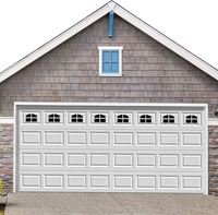 Porte de garage de villa moderne à isolation thermique, à commande automatique, à ouverture coulissante et à enroulement, avec système de sécurité