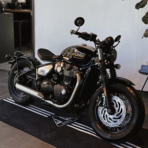 <span class=keywords><strong>Moto</strong></span> <span class=keywords><strong>Triumph</strong></span> Bobber d'occasion, essence, rétro, 1200cc, bicylindre en parallèle, classique, style britannique, prête à l'exportation - Product Image 5