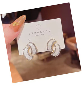 Hot Sale Twisted <b>Rhinestone</b> Shiny Earrings Women Exquisite Stud Earring Jewelry Simple Design Opal Stone - Product Image 5