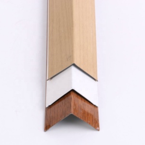 Près du corps suspendu de 2 m, pièces de grille de plafond, plaques de plâtre, Angles muraux galvanisé pour canaux - Product Image 2