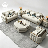 Cremefarbenes Echtleder-Sofa-Set mit Gesteppten Seiten und Goldverzierung, Komplette Möbelanfertigung für Villenprojekte