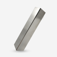 Protection d'angle murale en acier inoxydable 50x50mm pour hôpitaux, hôtels et commerces, avec caractéristiques résistantes aux chocs et écologiques