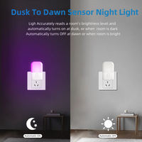 Luz Nocturna Moderna Cuadrada de ABS con Sensor de Oscuridad y Luz Diurna, LED Regulable con Sensor de Movimiento, Luz Cálida para Dormitorio y Pasillo