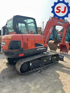 Excavadora hidráulica pequeña sobre orugas usada de alta calidad, Doosan DX60-9C, en stock y a bajo precio para la venta. - Product Image 2