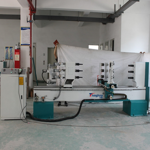 TJ1512 Tian Jiao Machine de tour CNC automatique robuste Centre de tournage du bois à trois axes pour le contrôle Fanuc des poteaux <span class=keywords><strong>en</strong></span> bois - Product Image 2
