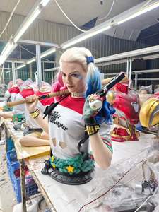 Statue de Harley Quinn grandeur nature 1:1, figurine de Margot Robbie de Suicide Squad, grande sculpture en résine pour la décoration de cinéma et de centre commercial - Product Image 2