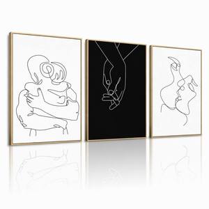 Quadro con Cornice Dorata, Arte Lineare Coppia Innamorata, Triptico, Disegno a Linea Unica, Bianco e Nero, Abbraccio Romantico, Bacio, Decorazione Minimalista di Lusso per Hotel - Product Image 1