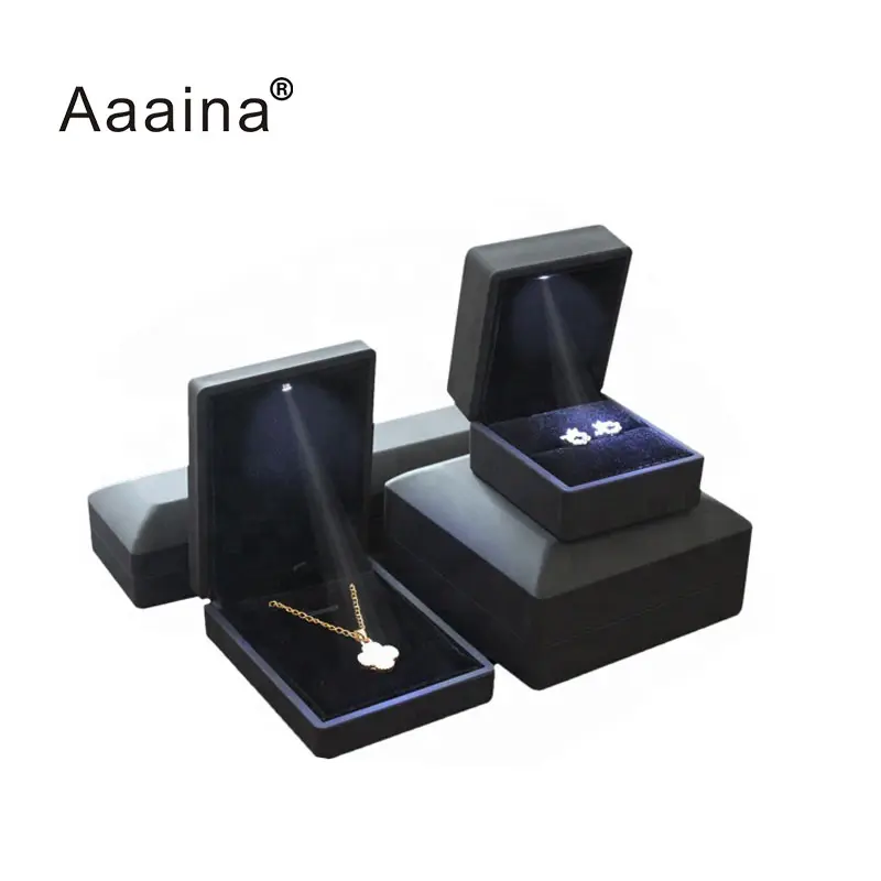 Kemasan perhiasan lampu Led kotak cincin dengan lampu kotak kemasan perhiasan untuk perhiasan kotak hadiah plastik