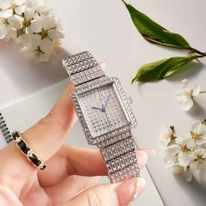 Reloj de Cuarzo para Hombre con Caja de Acero Inoxidable de 40 mm, Correa de Silicona de 20 mm, Diseño de Dibujos Animados y Esfera de Cristal - Product Image 2