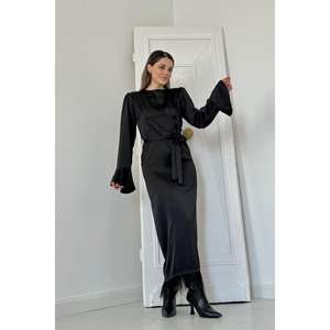 Robe de soirée noire en gros avec jupe à franges - Product Image 2