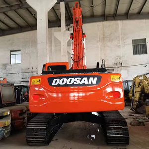 Machine de terrassement Doosan DX225LCA DX225 de 25 tonnes d'occasion de haute qualité, en bon état, faible nombre d'heures de fonctionnement - Product Image 3