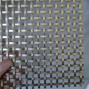 Altın Renkli Paslanmaz Çelik Dekoratif Kıvrımlı Tel Örgü Izgara Perde Uzun Ömürlü Dayanıklı Düz Dokuma Tekniği - Product Image 4