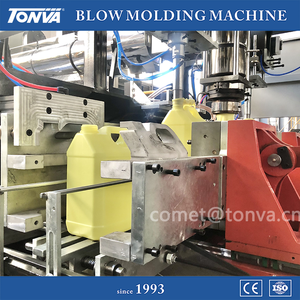 Machine de moulage par soufflage avec réservoir d'eau en plastique, plastique, de <span class=keywords><strong>10</strong></span> <span class=keywords><strong>litres</strong></span> - Product Image 4