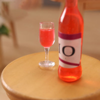Jouet miniature alimentaire, verre à vin rouge, modèle miniature, ornement en résine 1:12, maison de poupée Ob11, maison de poupée, maison de poupée, maison de poupée