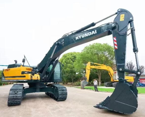 Used Hyundai HX350L 35Ton Crawler Excavator Engineering Construction Machinery