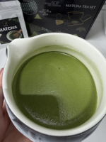 SINODOCK Vente en gros Nouvelle Poudre de Matcha Cérémonial en Vrac, Thé Vert Biologique Frais en Sac et en Boîte Métallique