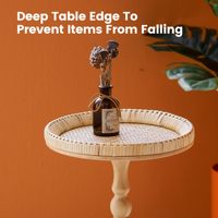 Table d'appoint en bois naturel avec plateau en rotin tressé et pieds perlés pour un décor bohème dans le salon, la chambre ou les petits espaces