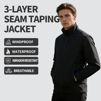 Unisex drielaagse gelamineerde, naadverzegelde softshell met stretch, ademend, waterdicht, met rits, capuchon en fleecevoering, losvallend model