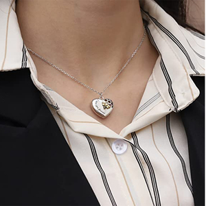 Urna Funeraria en Forma de Corazón para Cenizas, Collar con Colgante de Abeja <span class=keywords><strong>Reina</strong></span> Adornado con Panal de Abejas, Collares con Colgante de Abeja, Joyería de <span class=keywords><strong>Abejorro</strong></span>, Regalo - Product Image 4