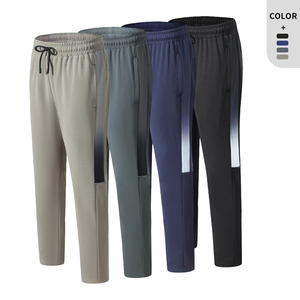 Vente en gros de pantalons de jogging de sports et de fitness en coton et polyester pour hommes - Product Image 4