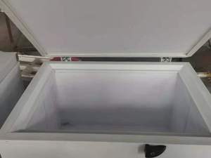 Localisateur — Mini boîte Portable à froid pour moto, glacière pour nourriture, crème glacée, fruits <span class=keywords><strong>de</strong></span> <span class=keywords><strong>mer</strong></span>, DC24V, 128L - Product Image 3