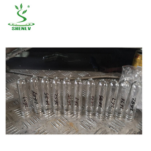 Fournisseur de moulage par injection en plastique de préforme d'ANIMAL FAMILIER de canal chaud de 32 cavités - Product Image 1