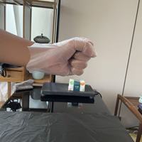 Gants jetables souples de qualité alimentaire personnalisés en gros, emballage à trois soudures latérales pour la cuisine
