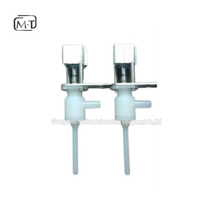 Machine <span class=keywords><strong>de</strong></span> remplissage par gravité semi-automatique à 2 têtes 4 têtes pour nettoyeur <span class=keywords><strong>de</strong></span> toilettes - Product Image 6