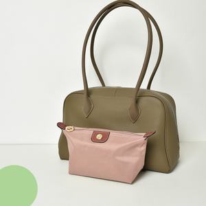 Bolso de Mano Impermeable con Diseño de Piel de Oveja, PU Suave, con Bolsillos, Bolso Tipo Dumpling de la Mejor Calidad, Cierre con Logotipo Metálico en Relieve - Product Image 6