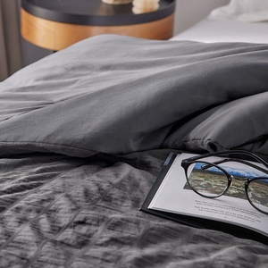Ensemble <span class=keywords><strong>de</strong></span> housse <span class=keywords><strong>de</strong></span> <span class=keywords><strong>couette</strong></span> coloré ensembles <span class=keywords><strong>de</strong></span> literie vente en gros <span class=keywords><strong>pas</strong></span> <span class=keywords><strong>cher</strong></span> ensemble <span class=keywords><strong>de</strong></span> literie sur mesure - Product Image 2