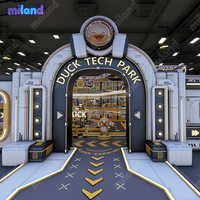 Équipement de terrain de jeux intérieur, thème cyberpunk, restaurants colorés, service OEM ODM, toboggan tubulaire, tunnel d'obstacles écologique