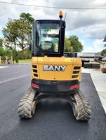 Excavatrice compacte Sany SY35U de 4 tonnes d'occasion, idéale pour l'agriculture et l'aménagement paysager, économique, certifiée CE, avec brise-roche