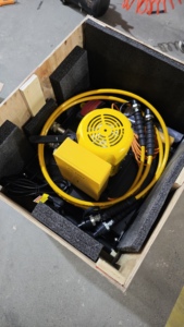 ปั๊มไฮดรอลิกไฟฟ้า VHCP2015 ทดแทน ENERPAC ขนาด 20 ลิตร มอเตอร์ 1.5 กิโลวัตต์ 700 บาร์ ปั๊มไฮดรอลิกระบายความร้อนด้วยอากาศ พร้อมวาล์วโซลินอยด์ - Product Image 4