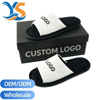 Claquettes personnalisées en gros avec logo, surface en coton, claquettes en coton personnalisées avec logo, claquettes personnalisées à bout ouvert