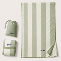 Serviette de plage en microfibre à marque privée, imprimée sur mesure, sans sable, séchage rapide, portable, avec sac de transport réutilisable