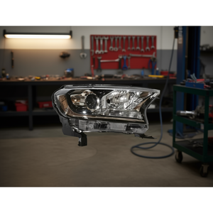 Faro Halógeno para Ford Ranger 2017-2021, Lado Derecho, Repuesto Nuevo, Sistema de Iluminación Automotriz de 12V - Product Image 1