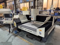 Machine de gravure CNC pour panneaux de signalisation d'hôtel, plaques signalétiques métalliques, plaques décoratives, plaques en laiton, 3 axes, NC Studio, moteur à roulement