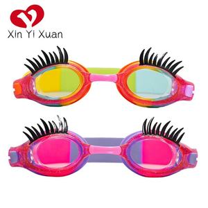 Lunettes de natation en silicone de haute qualité, personnalisées, mignonnes, de style dessin animé, anti-buée, imperméables, protection UV pour enfants, entraînement de loisirs - Product Image 3