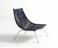 Fauteuil à bascule en corde tressée de style nordique avec structure métallique, balançoires en teck et repose-pieds ottoman pour balcon extérieur