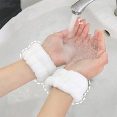 Paio di braccialetti morbidi per il lavaggio a mano protezione per la prevenzione del flusso d'acqua al dettaglio-acquista 10 - Product Image 1