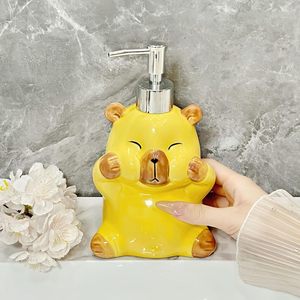 Bonito dispensador de jabón de carpincho de cerámica <span class=keywords><strong>3D</strong></span>, uso versátil <span class=keywords><strong>para</strong></span> <span class=keywords><strong>cocina</strong></span>, baño, ideal <span class=keywords><strong>para</strong></span> jabón de manos, champú, loción - Product Image 4