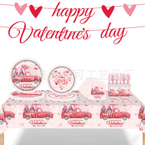 Service de vaisselle jetable pour fête de la Saint-Valentin avec motif camion de gnomes, pour célébrations - Product Image 5