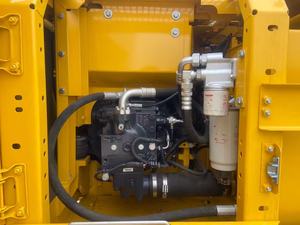 Excavatrice Komatsu Pc130 de 13 tonnes sur chenilles avec godet de 0,64 m³ de capacité, matériel de terrassement d'occasion - Product Image 6