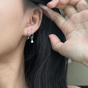 Pendientes Colgantes de Plata de Ley S925, Serie Océano Azul, Diseño de Estrella de Mar, Concha y Caracola, con un Toque Chic y Moderno - Product Image 3