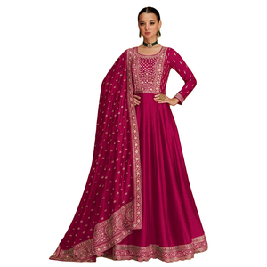 Elegante Conjunto de 3 Piezas Anarkali Salwar Kameez Rojo Sólido para Mujer, Cuello Redondo, Dupatta, Tela Vichitra Pesada de Secado Rápido, Estilo Indio - Product Image 1