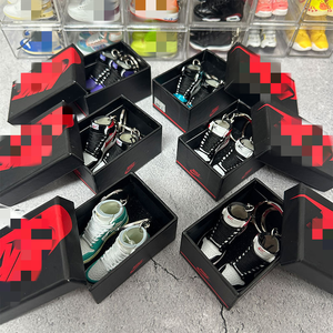 Llavero con Forma <span class=keywords><strong>de</strong></span> Zapato, Colgante para Bolsa <span class=keywords><strong>de</strong></span> Baloncesto NBba, Mini Zapatos, Accesorios Creativos, Regalo Personalizado <span class=keywords><strong>de</strong></span> Vinilo FRG12 - Product Image 1