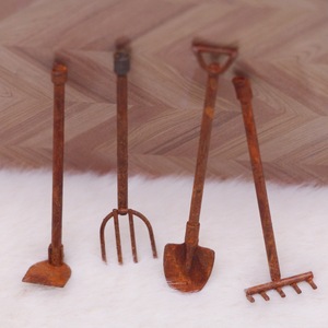 Ensemble d'outils de jardin miniatures en métal rouillé, 1.4 pièces, modèle pelle, râteau, fourche, pour maison de poupée 1:12, serre, aménagement de <span class=keywords><strong>mini</strong></span>-paysage - Product Image 4
